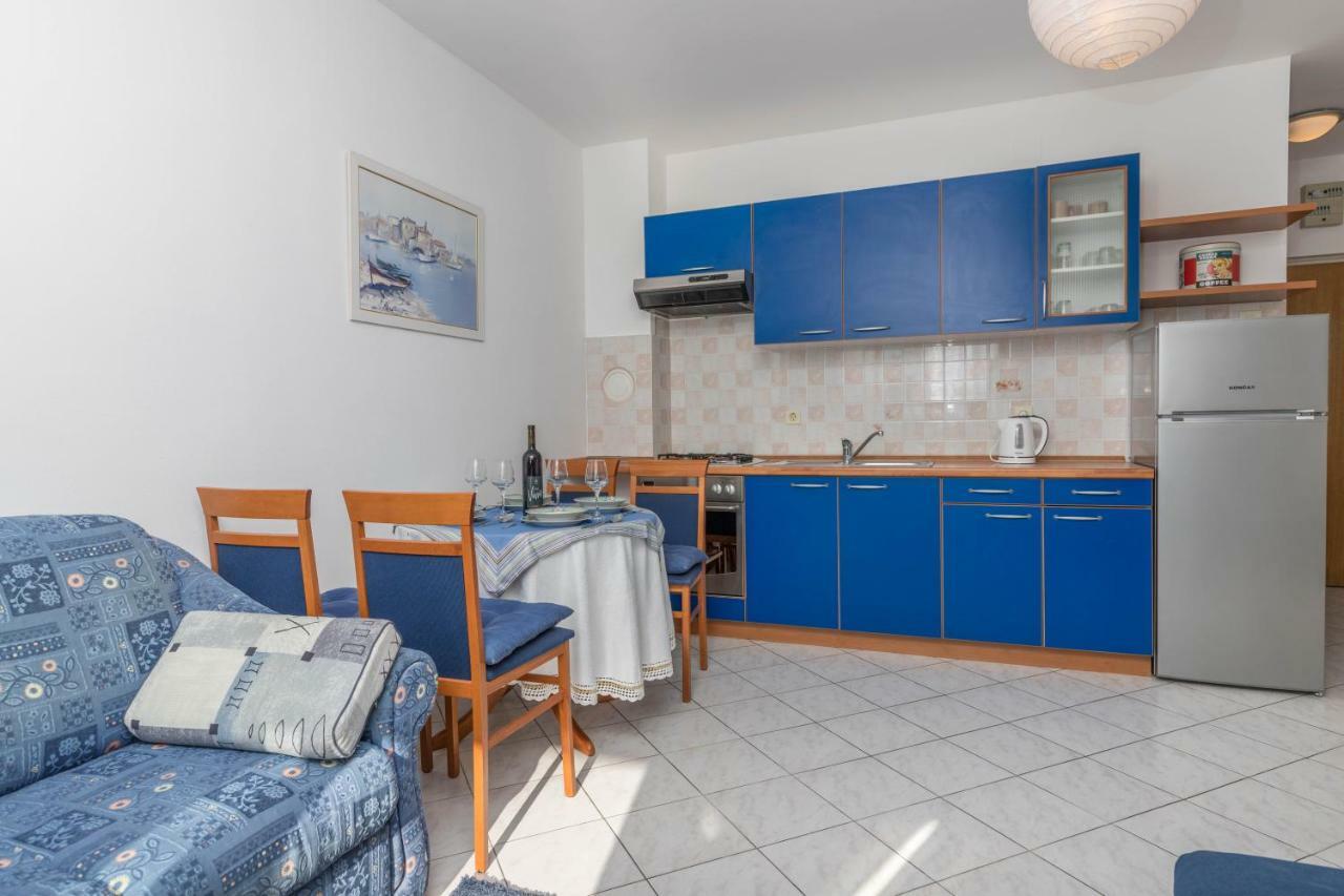 Apartmani Adria Lila Crikvenica Dramalj Exterior foto